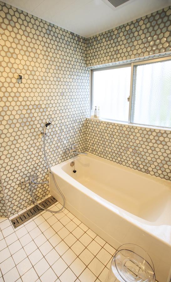 הוילה צ'טאן Mihama Beach House מראה חיצוני תמונה